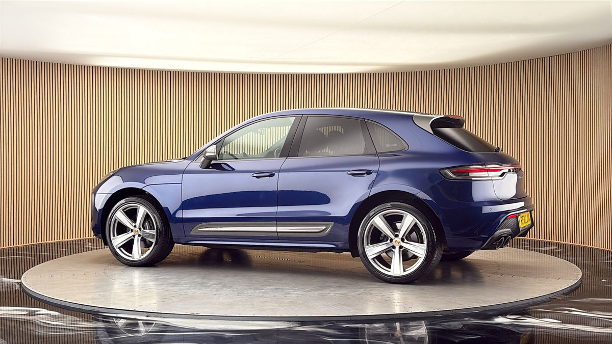 More views of Porsche Macan