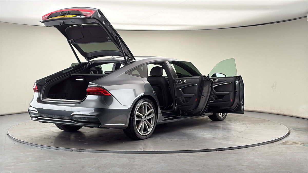 More views of Audi A7