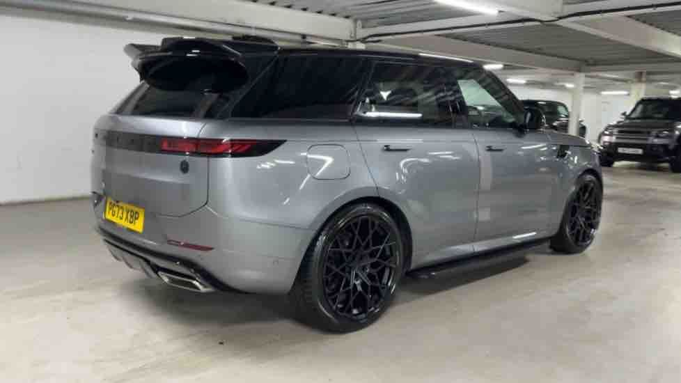 More views of Land Rover Range Rover Sport