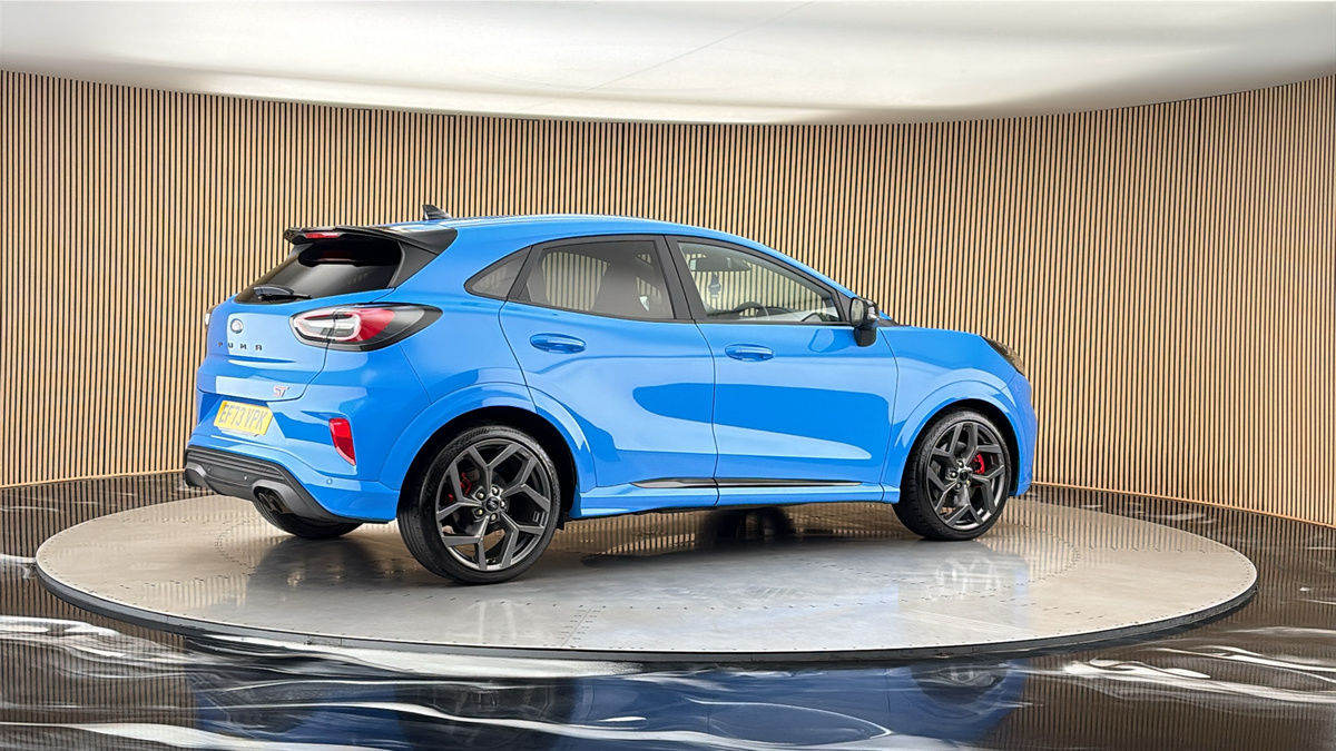 More views of Ford Puma