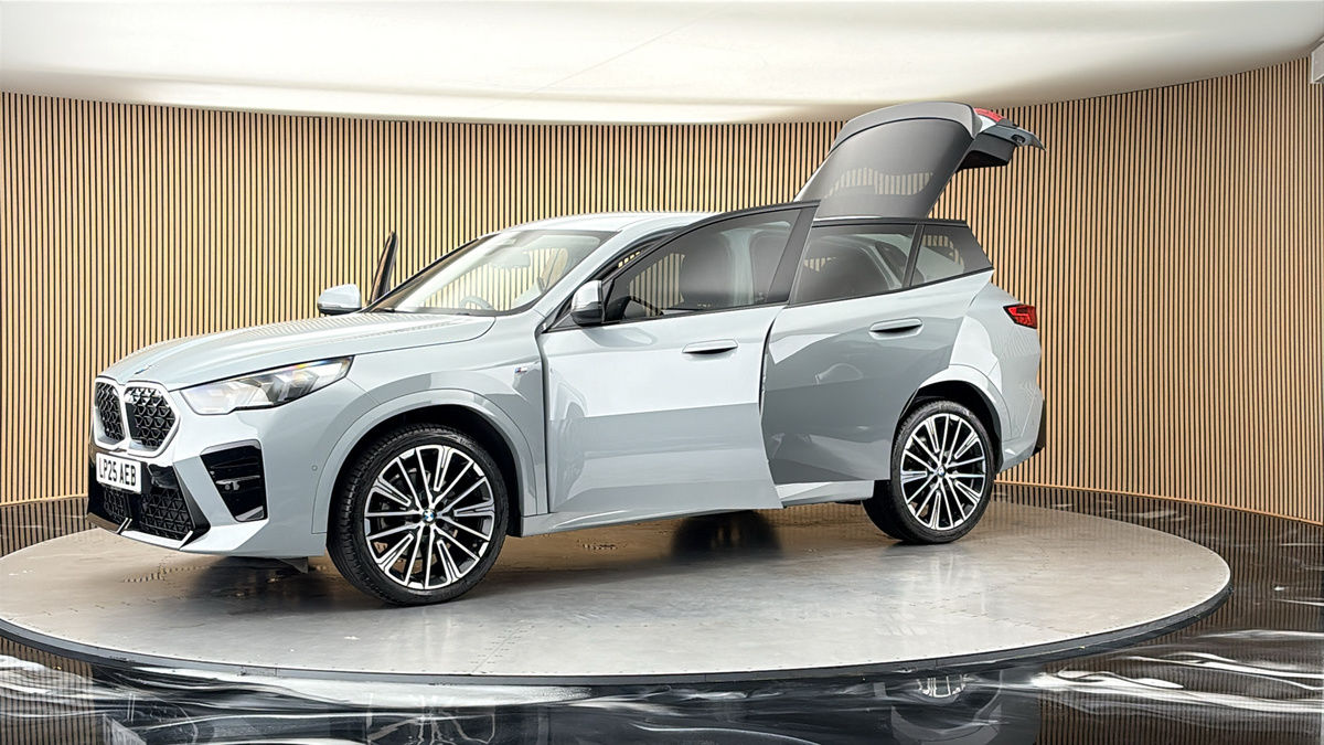 More views of BMW X2