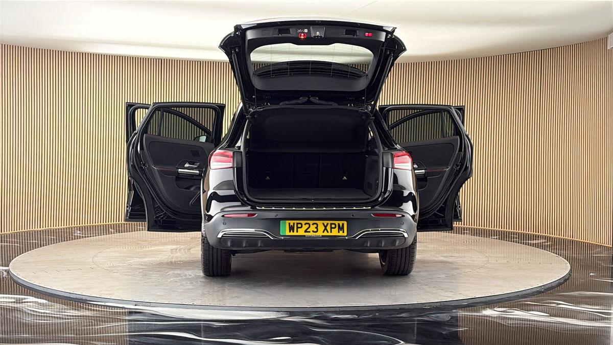 More views of Mercedes-Benz EQA