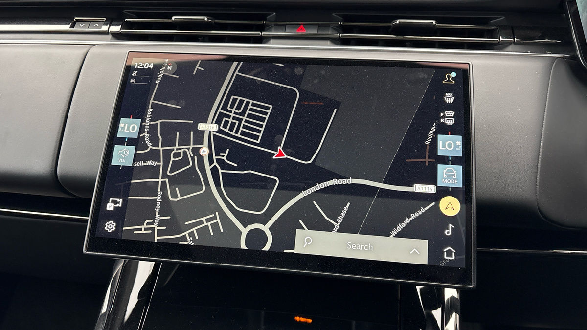 Land Rover Range Rover Sport Image 17