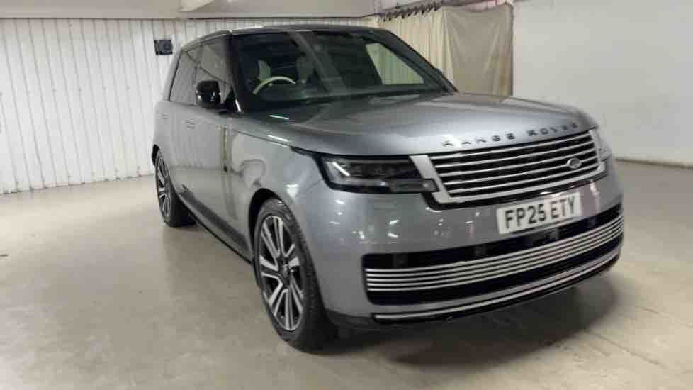 More views of Land Rover Range Rover