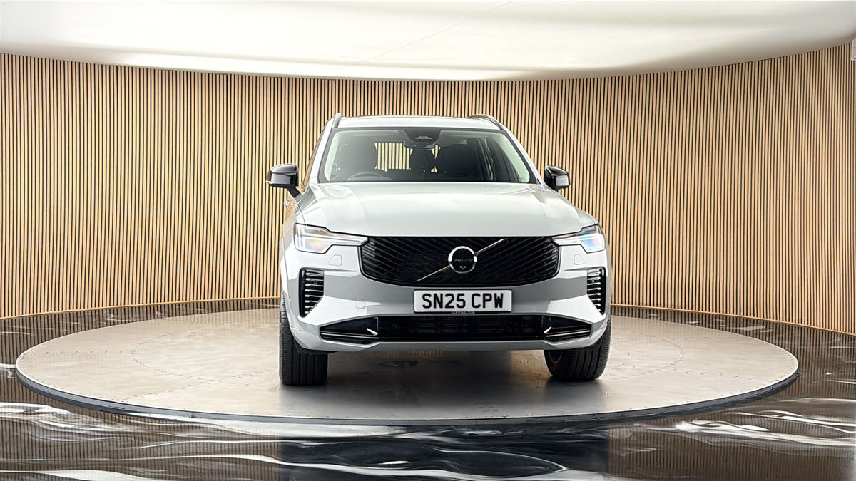 More views of Volvo XC90