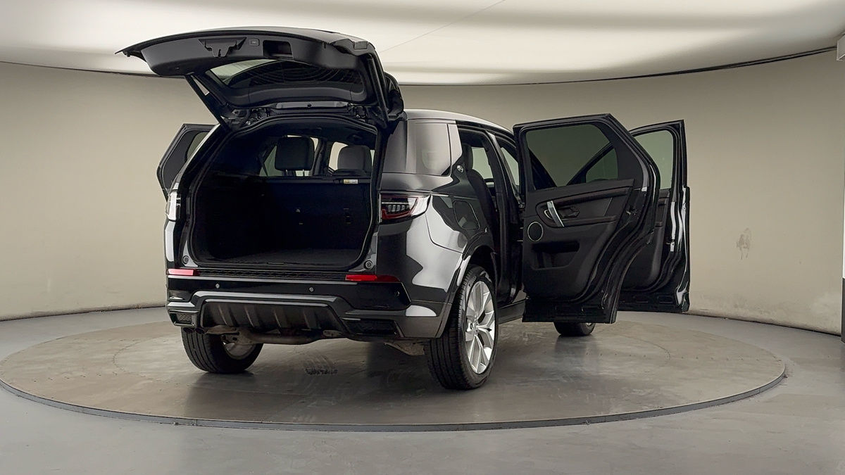 More views of Land Rover Discovery Sport