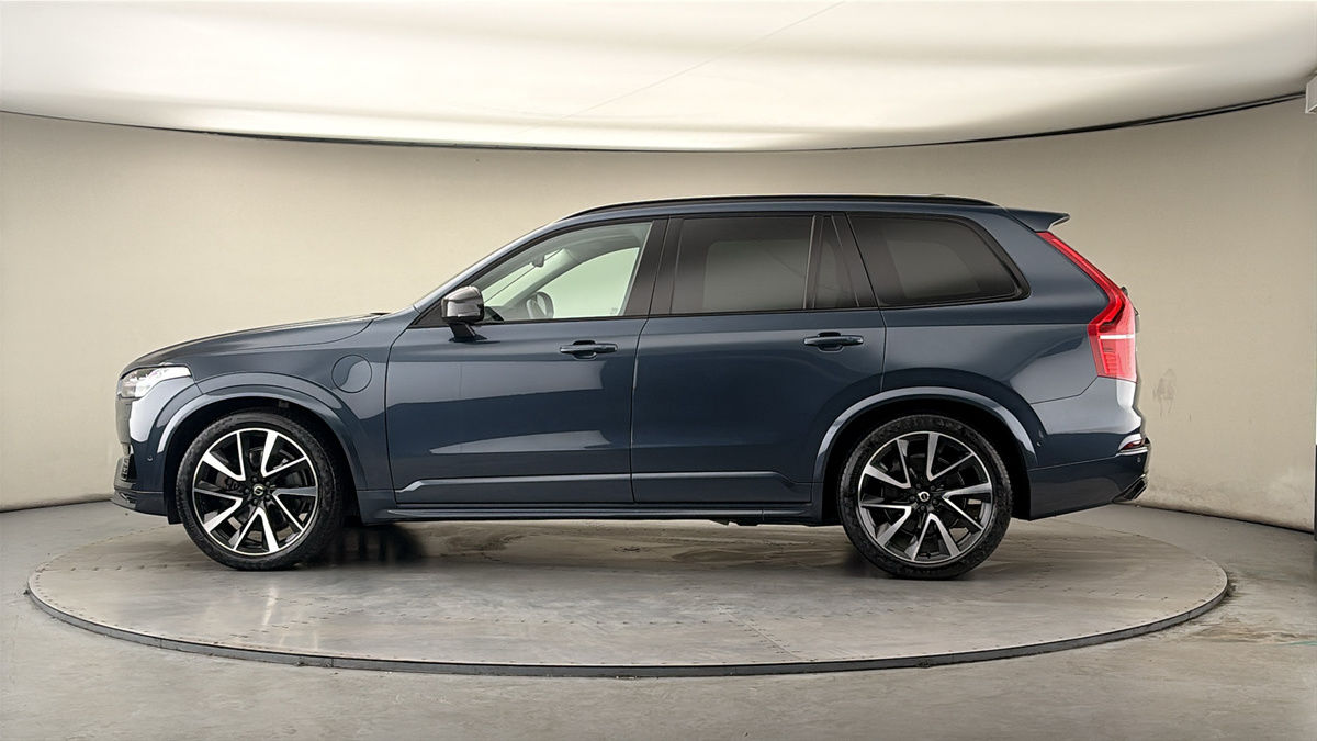 More views of Volvo XC90