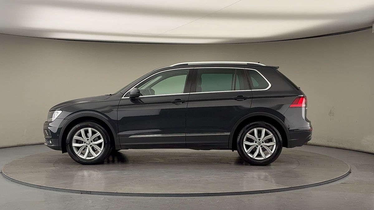 Volkswagen Tiguan Image 15