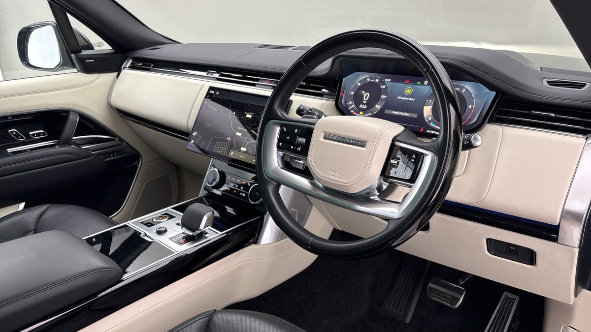 Land Rover Range Rover Image 5