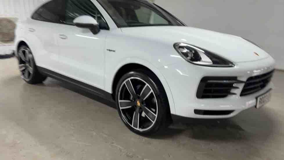 More views of Porsche Cayenne