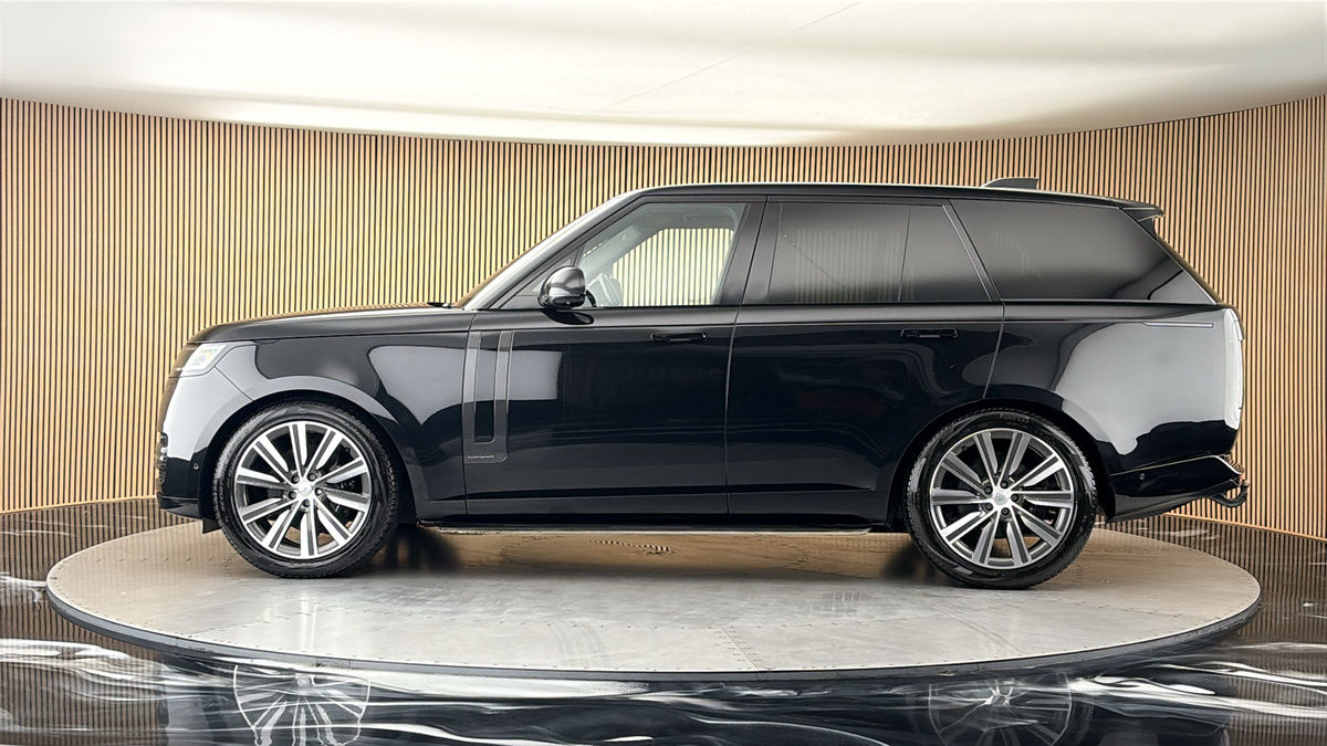 Land Rover Range Rover Image 15