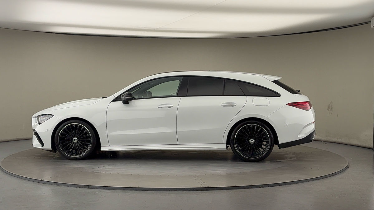 More views of Mercedes-Benz CLA