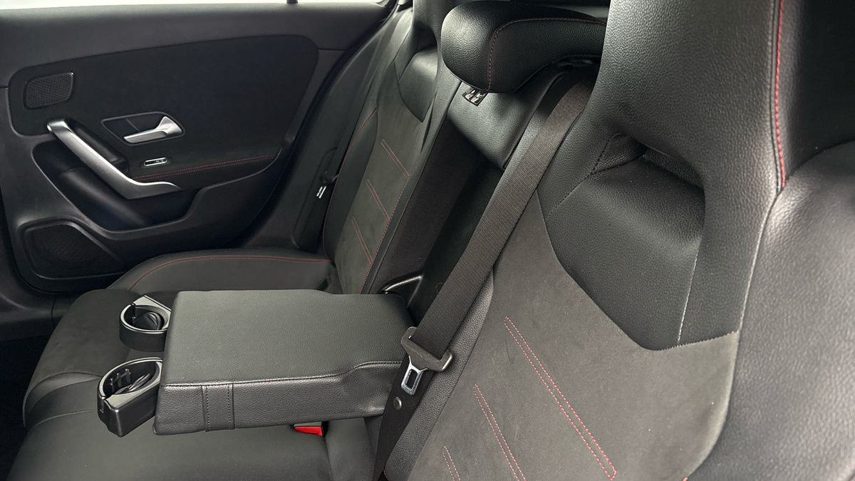 Mercedes-Benz A Class Image 9