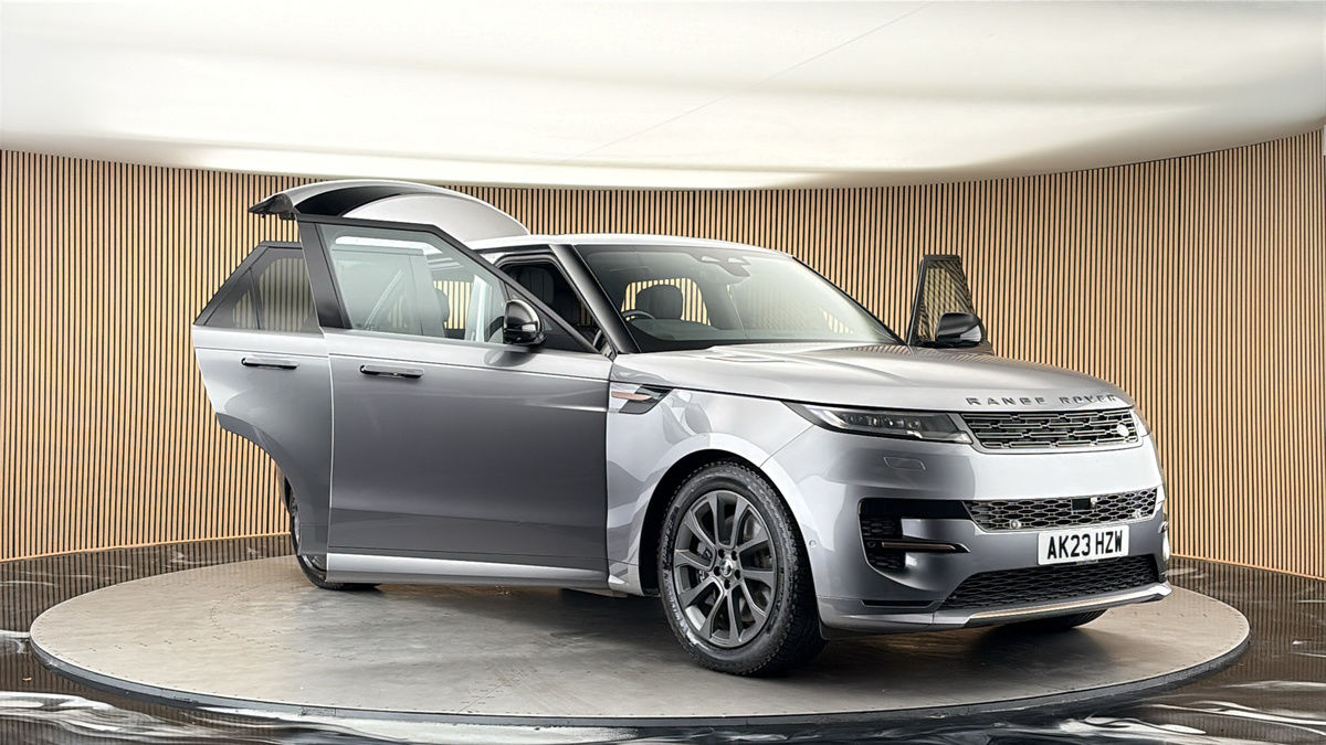 More views of Land Rover Range Rover Sport
