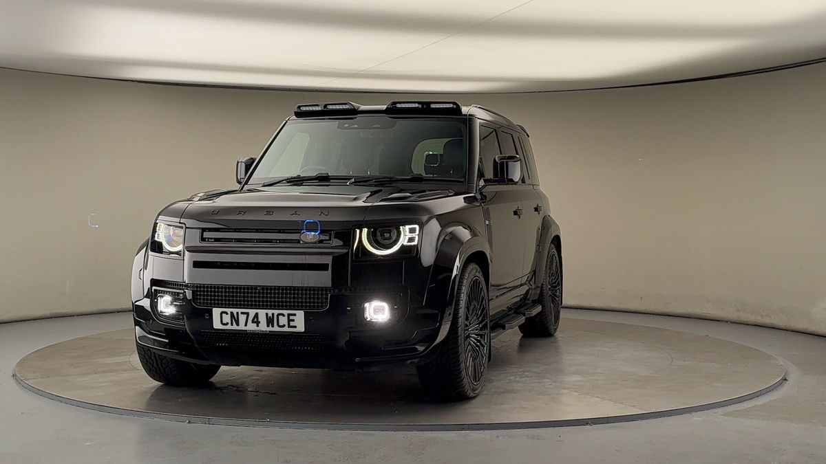 More views of Land Rover Defender 110