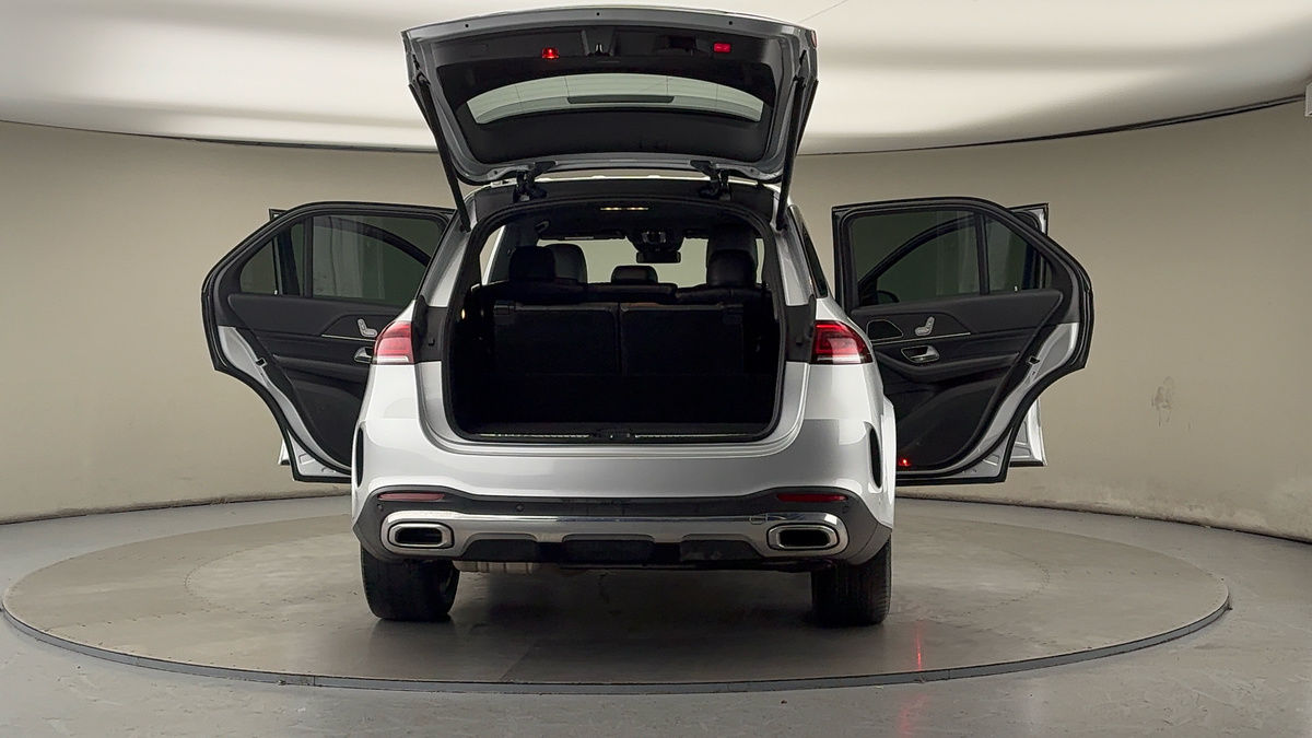 More views of Mercedes-Benz GLE