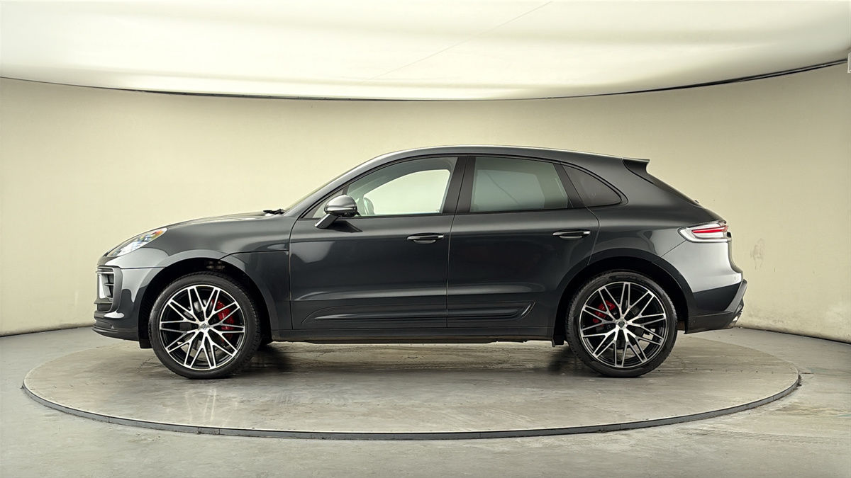 Porsche Macan Image 15