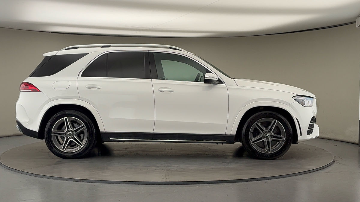 Mercedes-Benz GLE Image 16