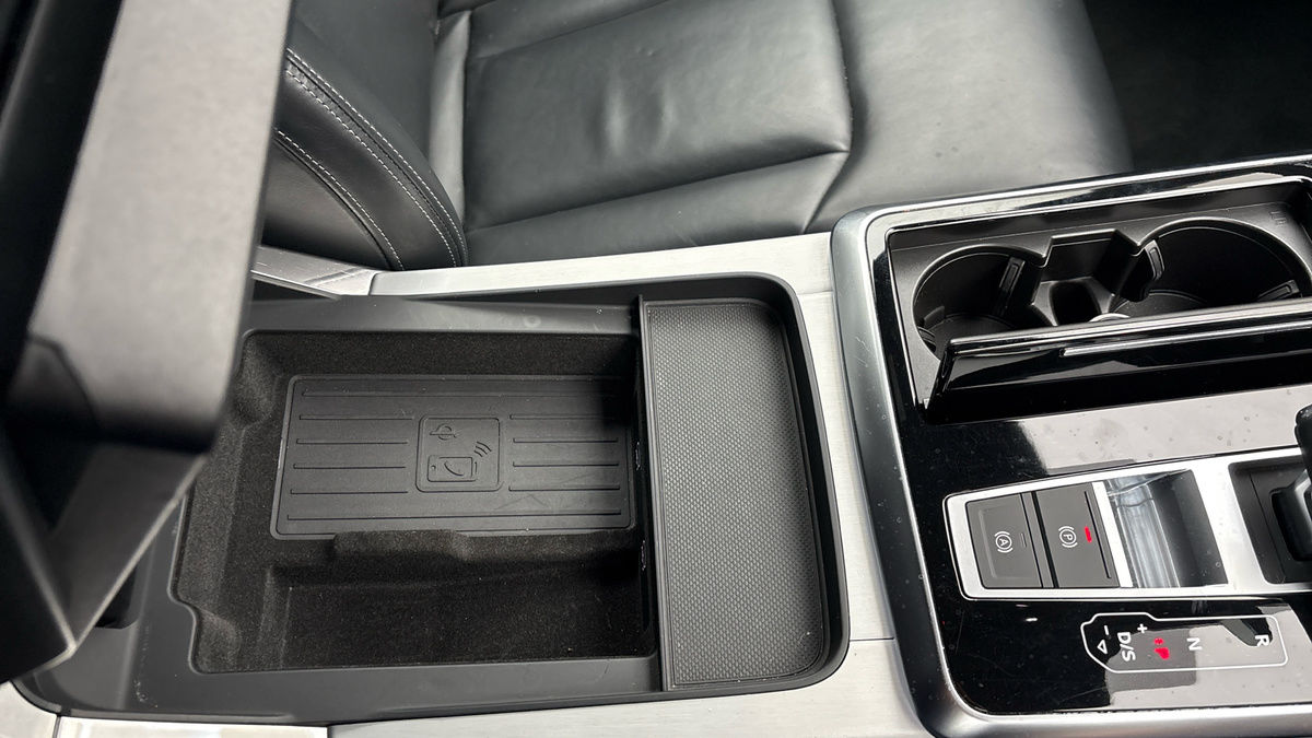 Audi Q7 Image 26