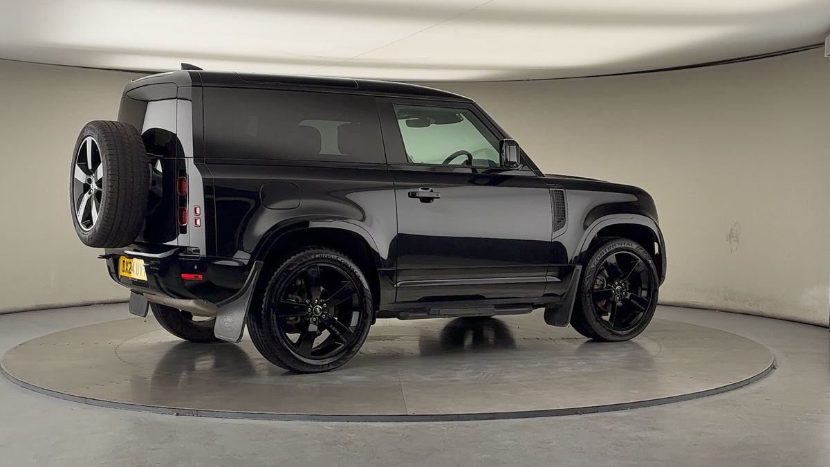 More views of Land Rover Defender 90