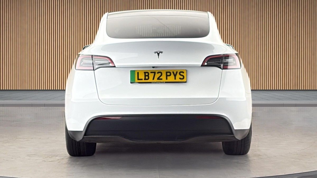 Tesla Model Y Image 4