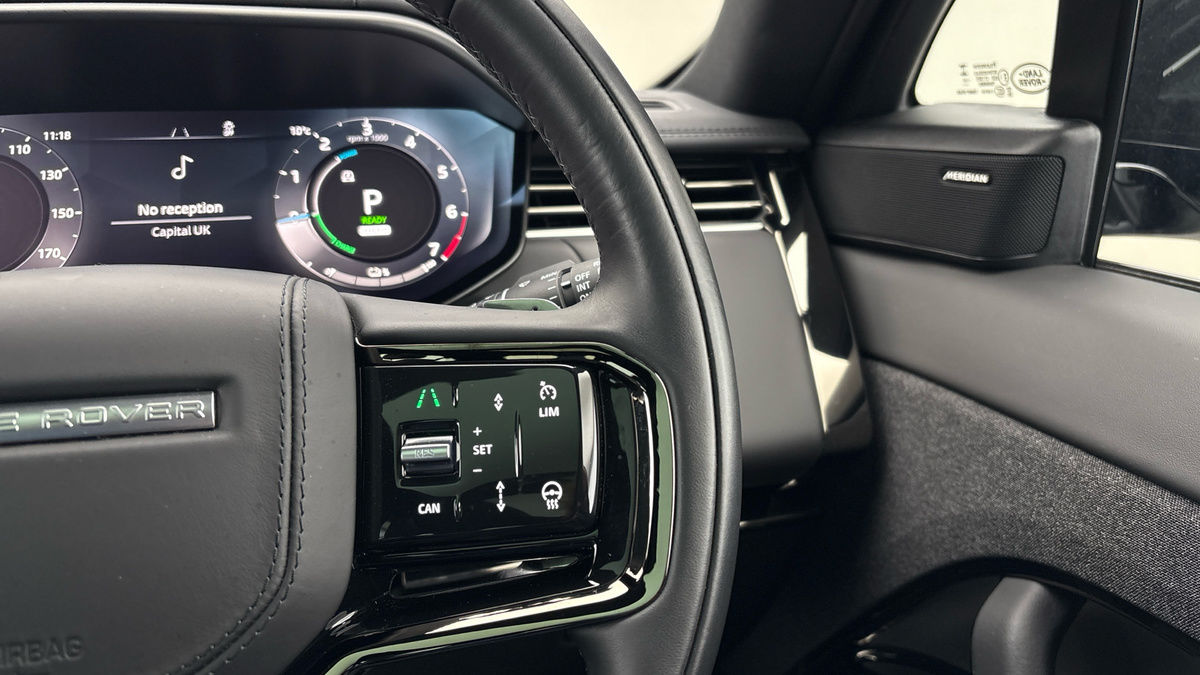 Land Rover Range Rover Sport Image 14