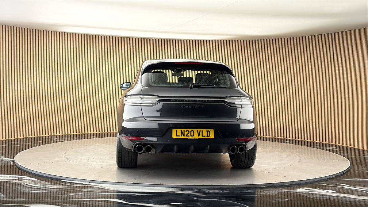 More views of Porsche Macan