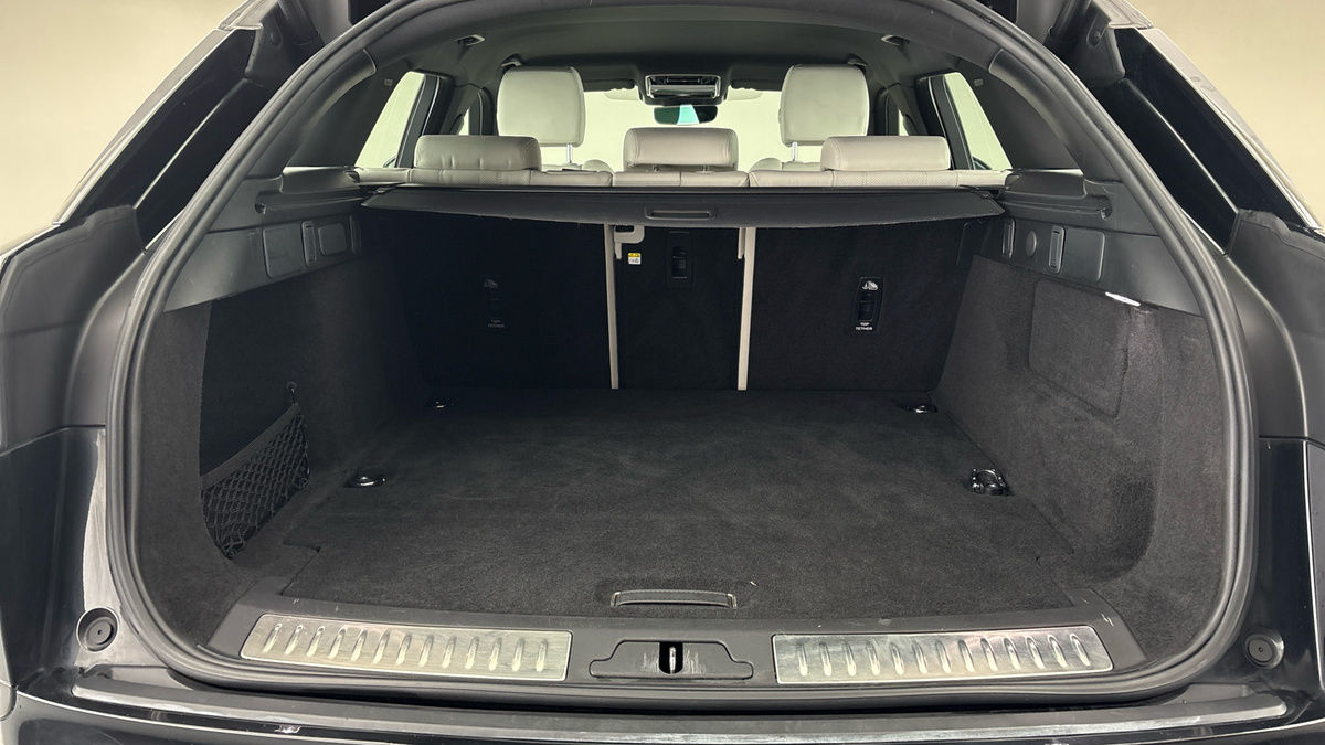Land Rover Range Rover Velar Image 11