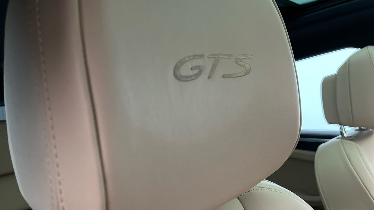 Porsche Macan Image 26