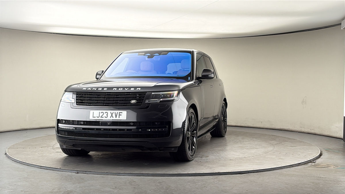 More views of Land Rover Range Rover