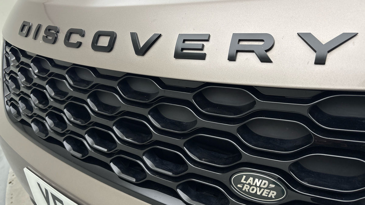 Land Rover Discovery Image 24