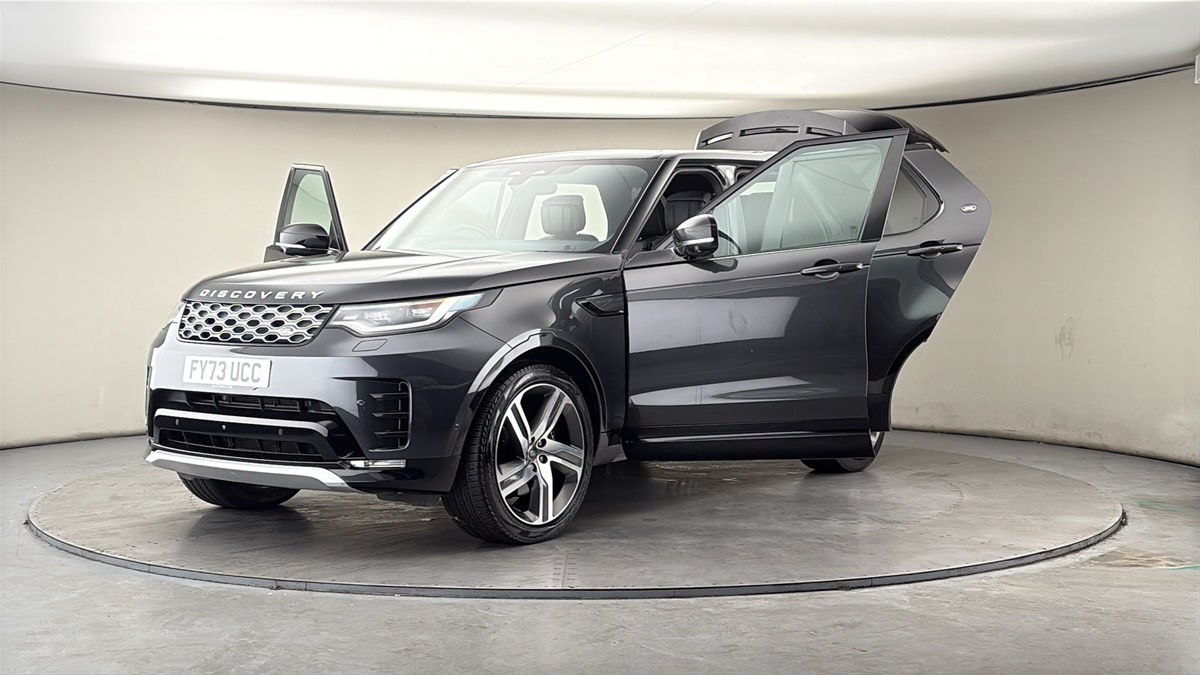 More views of Land Rover Discovery