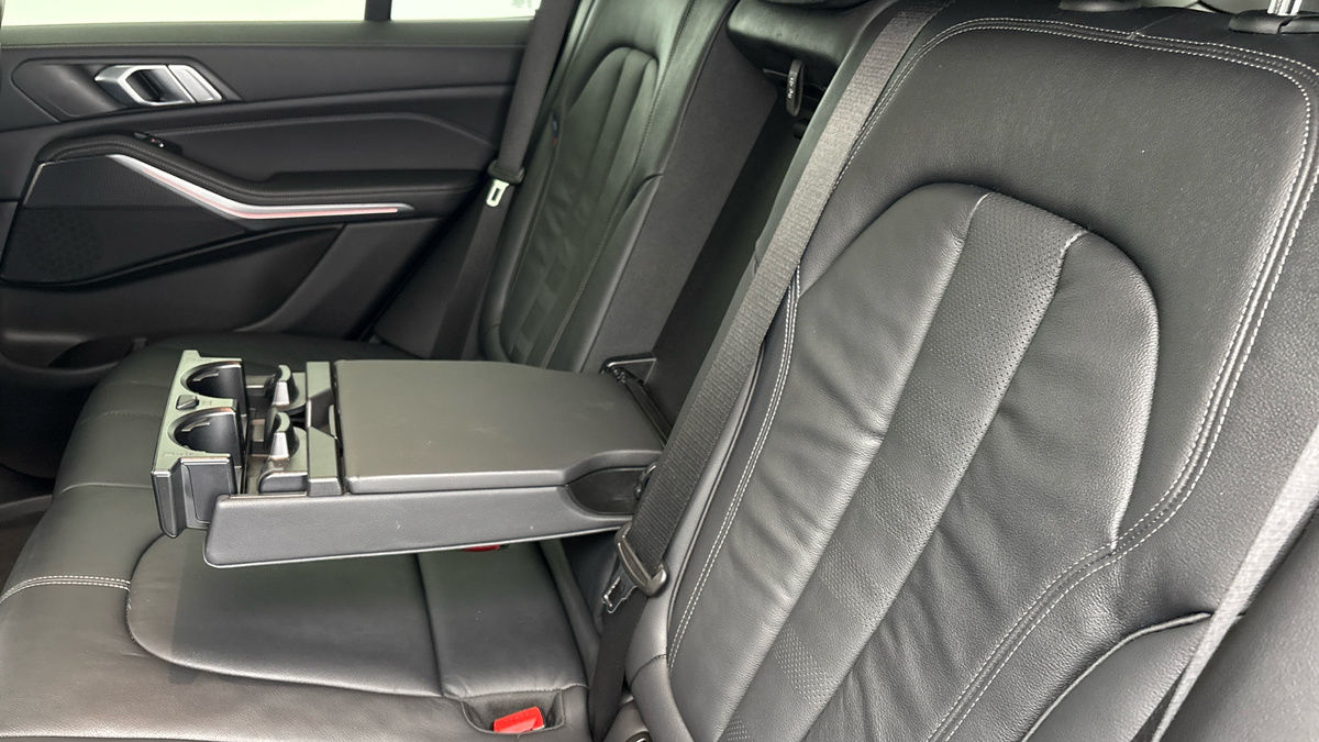 BMW X5 Image 9