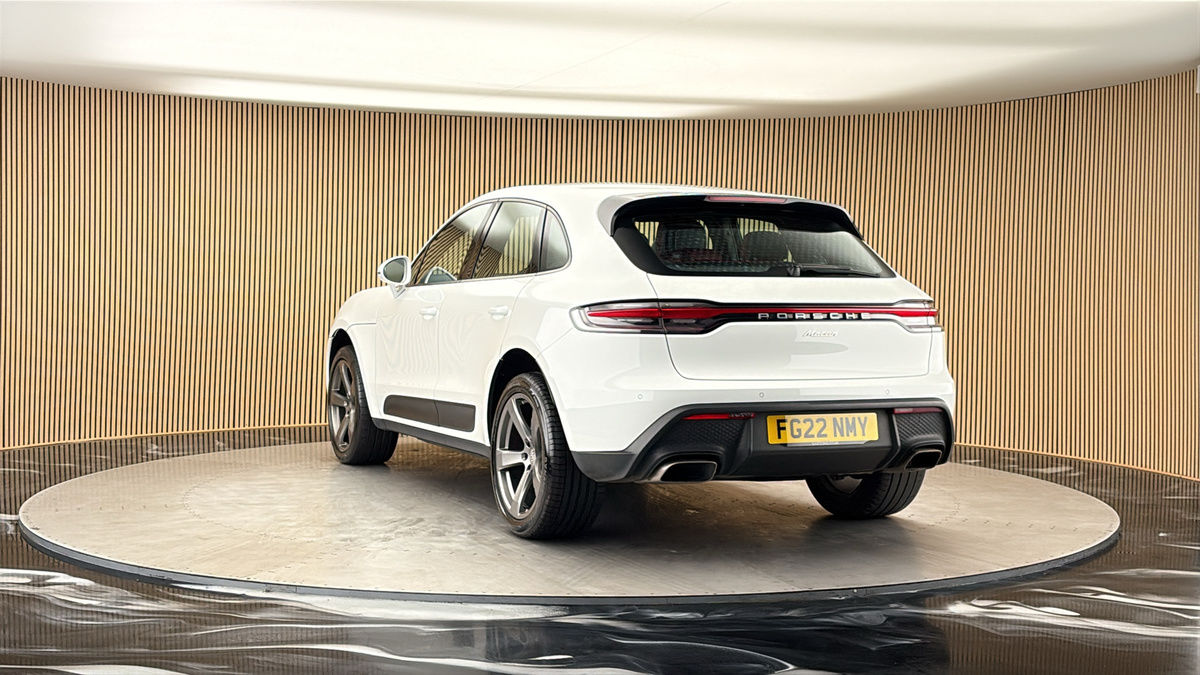 More views of Porsche Macan
