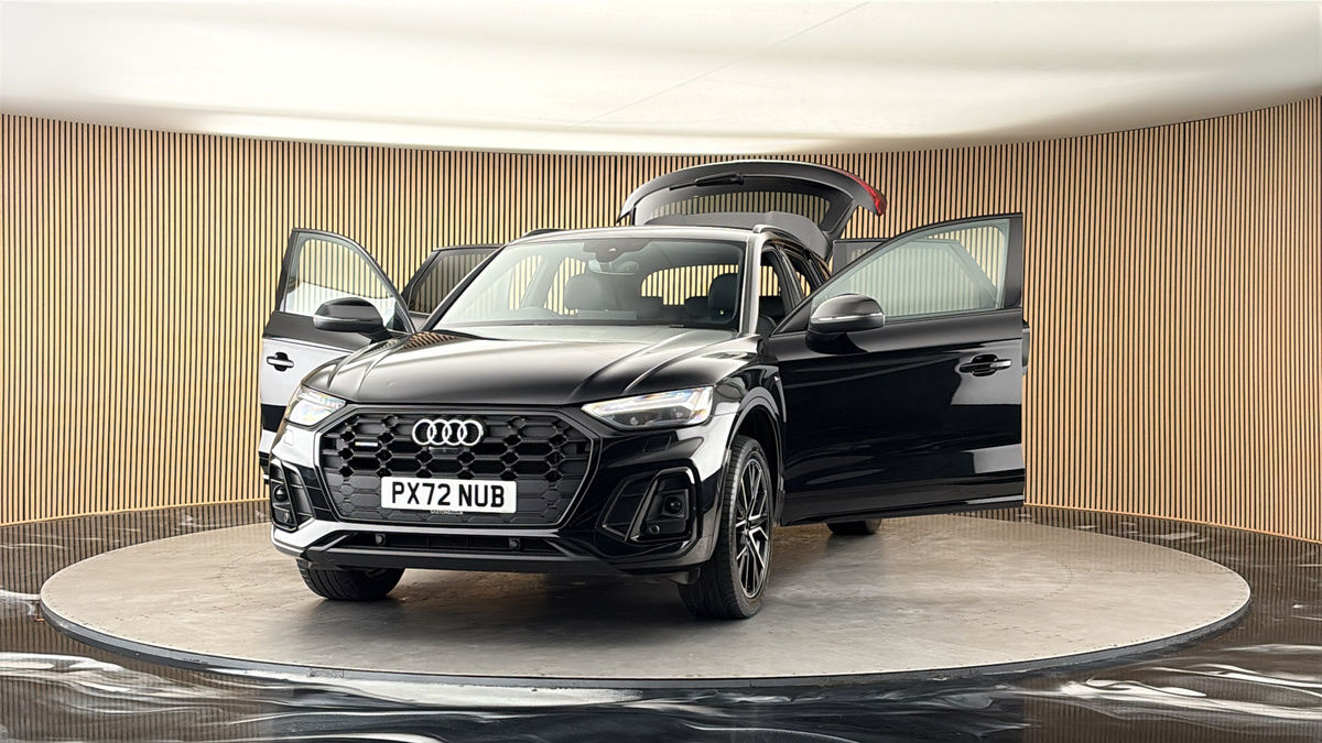 More views of Audi Q5