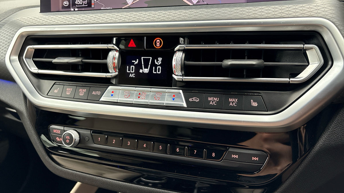 More views of BMW X4