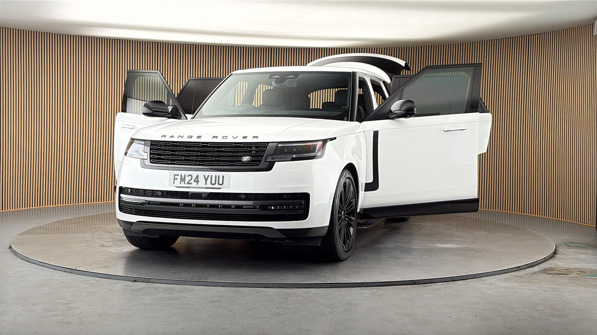 More views of Land Rover Range Rover