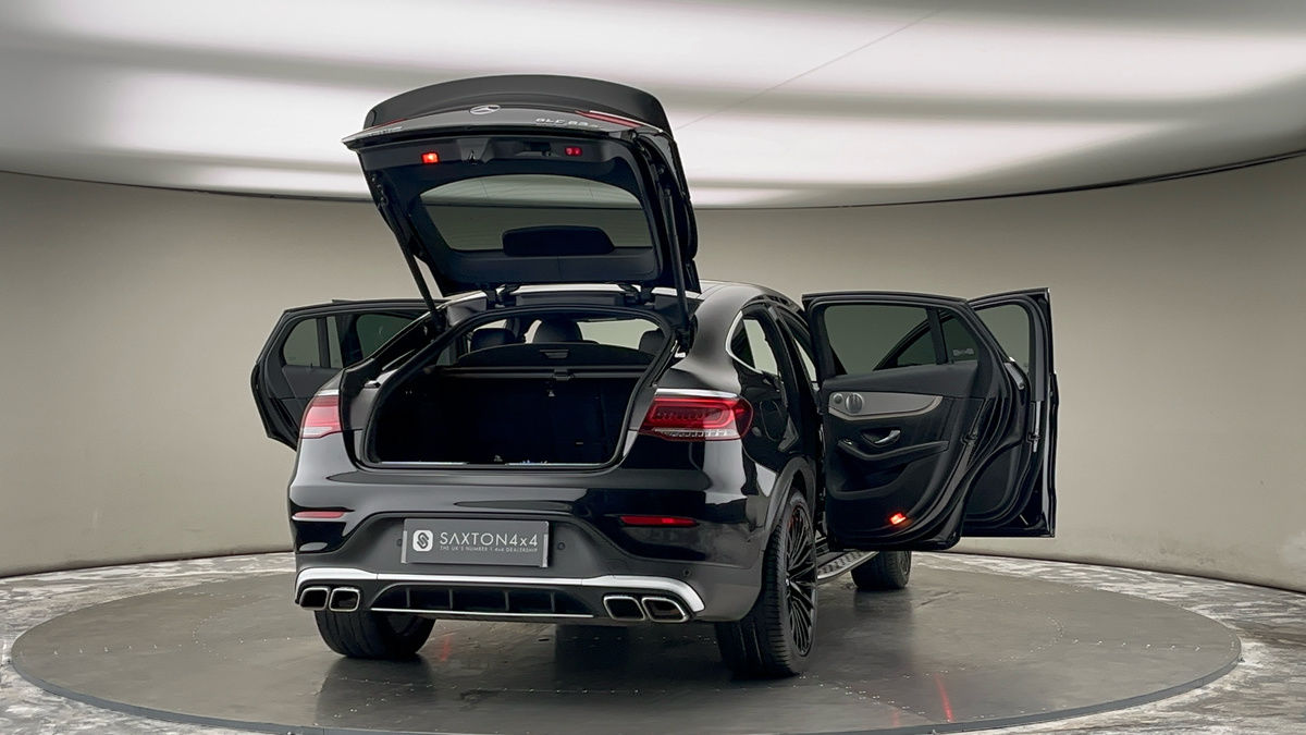 More views of Mercedes-Benz GLC