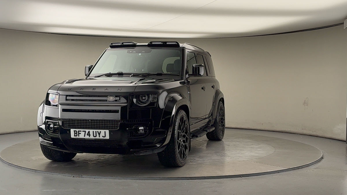 More views of Land Rover Defender 110