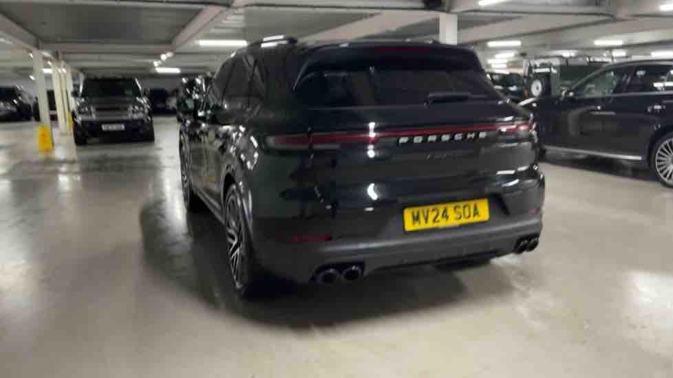 More views of Porsche Cayenne