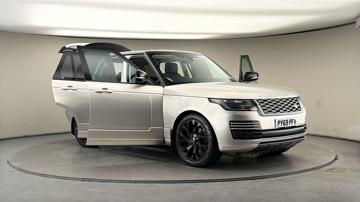 More views of Land Rover Range Rover