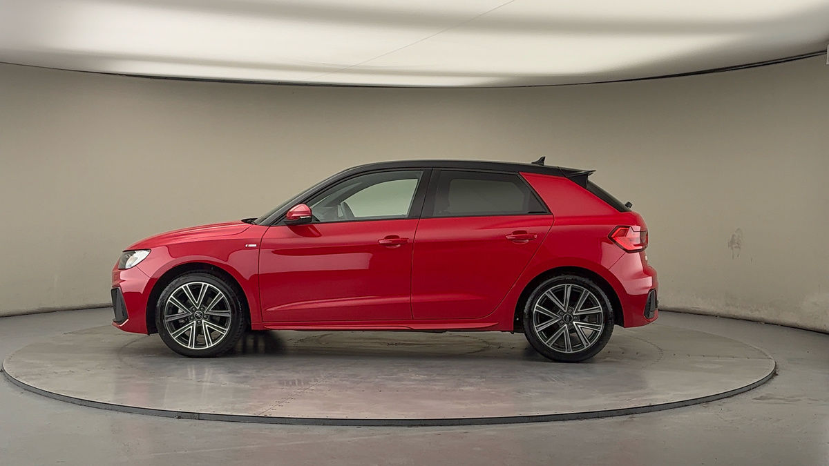 More views of Audi A1