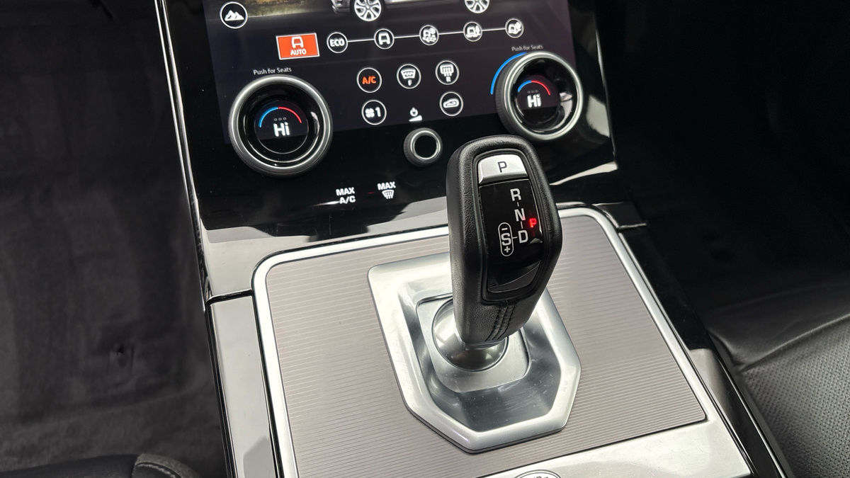 Land Rover Range Rover Evoque Image 12