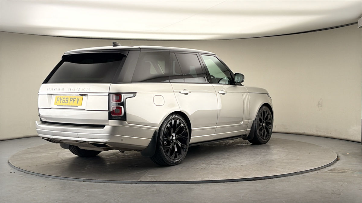 More views of Land Rover Range Rover