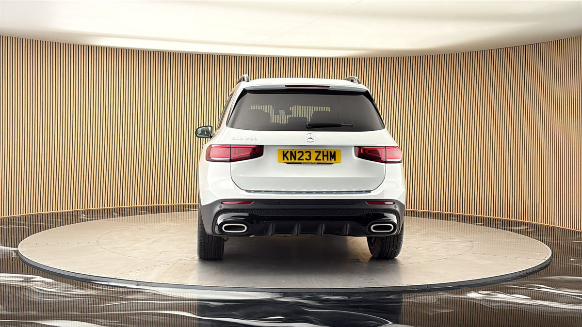 More views of Mercedes-Benz GLB