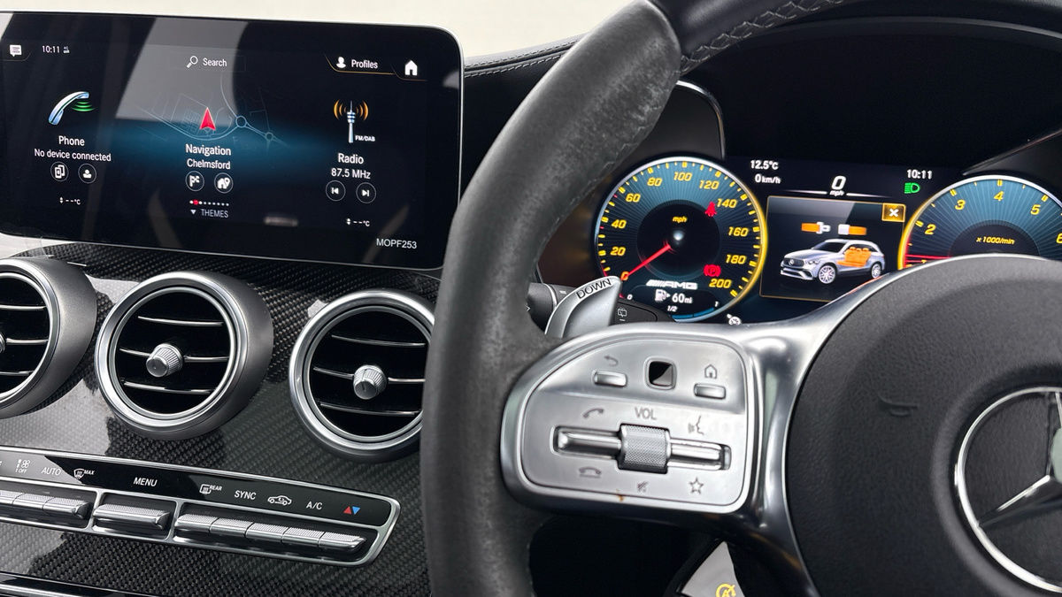 Mercedes-Benz GLC Image 13