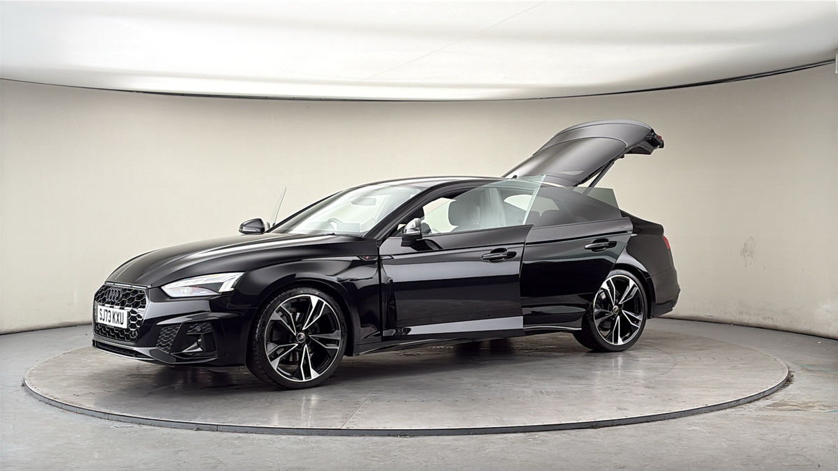 More views of Audi A5