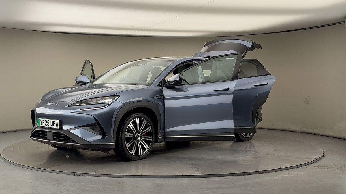 More views of BYD Sealion 7