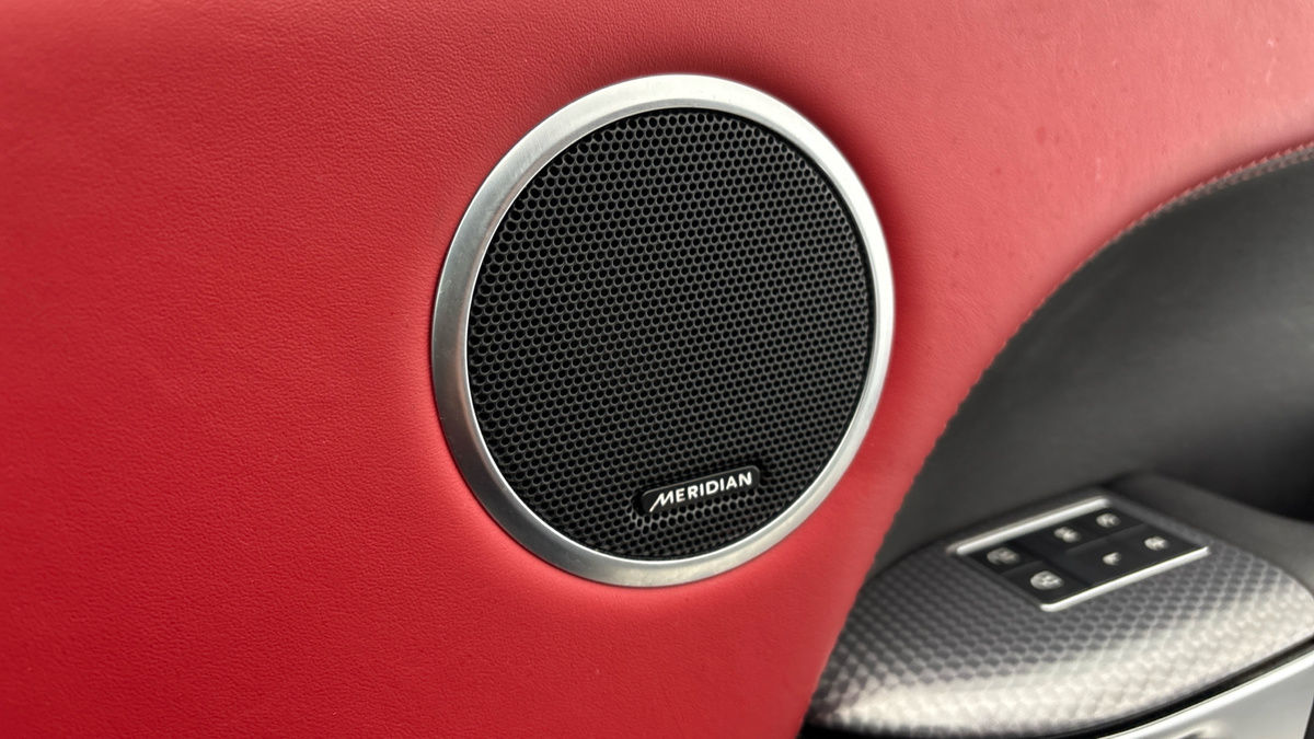 Land Rover Range Rover Sport Image 25