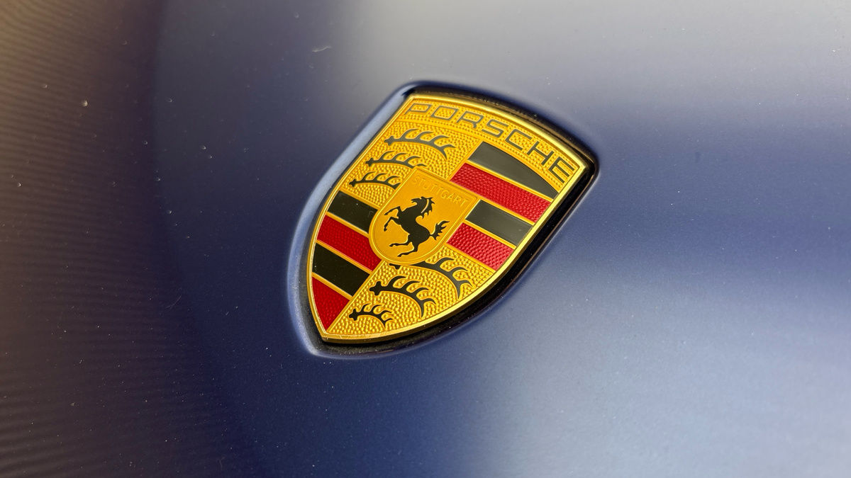 Porsche Taycan Image 25